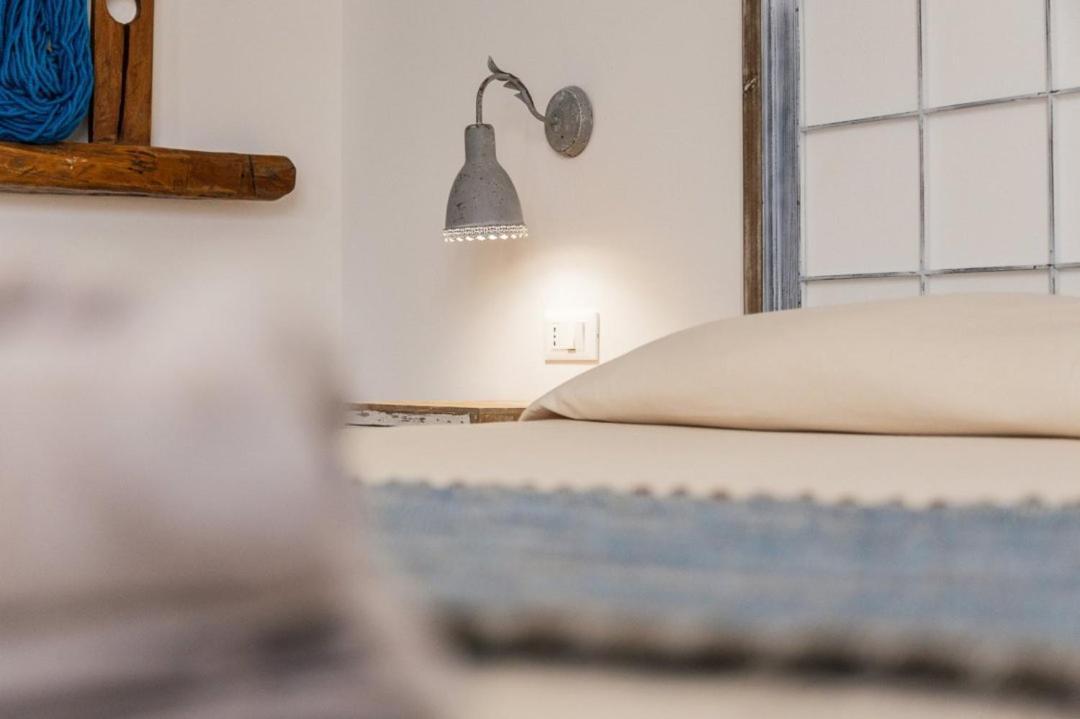 B&B Antico Telaio Санта-Мария-Наварезе Экстерьер фото