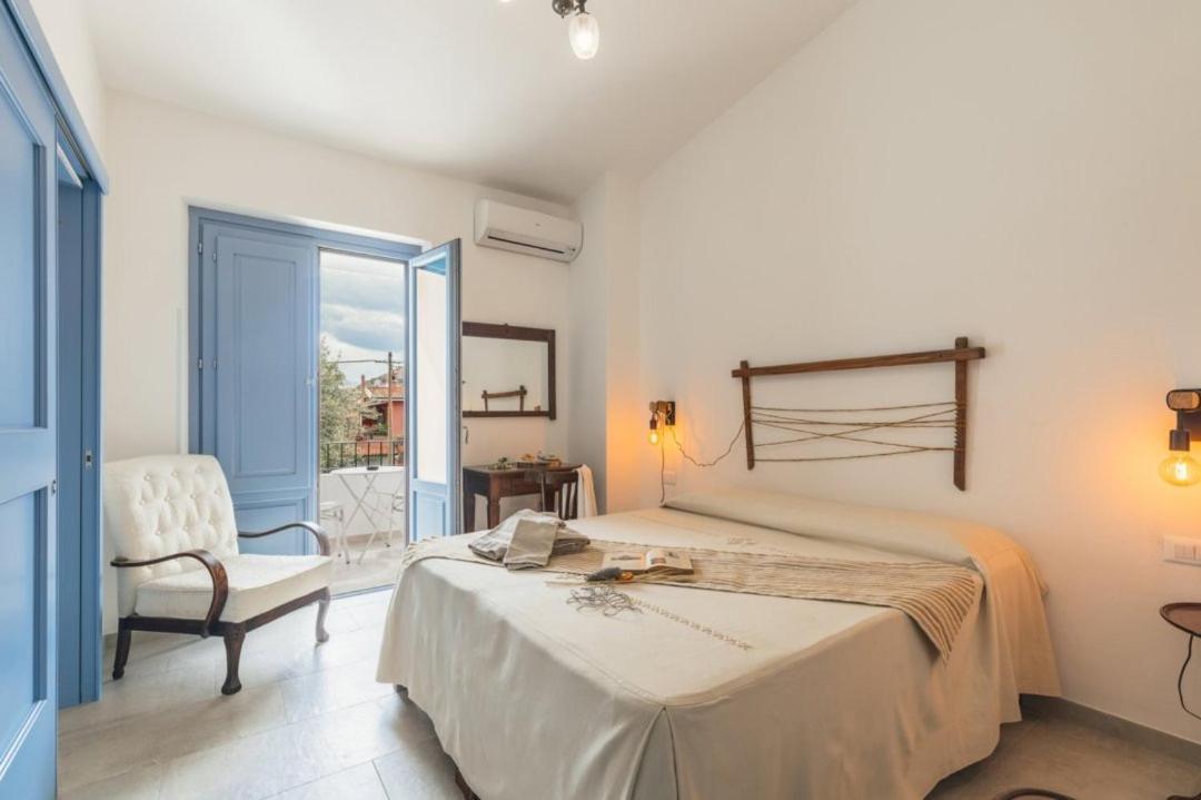 B&B Antico Telaio Санта-Мария-Наварезе Экстерьер фото